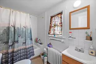 33 Soundview St, Port Chester, NY 10573 - Photo 12