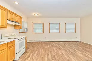 4 Brooktree Ct, Bohemia, NY 11716 - Photo 6