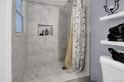 2639 Decatur Avenue, Bronx, NY 10458 - Photo 10