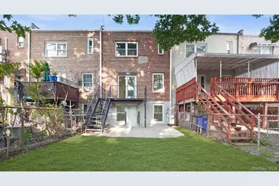 2539 Yates Avenue, Bronx, NY 10469 - Photo 26