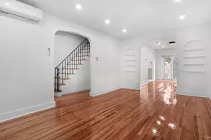 2539 Yates Ave, Bronx, NY 10469 - Photo 10