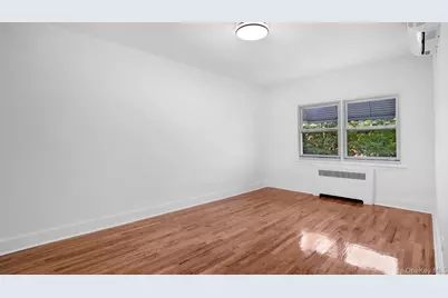 2539 Yates Avenue, Bronx, NY 10469 - Photo 14