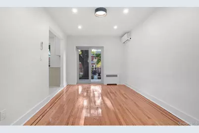 2539 Yates Avenue, Bronx, NY 10469 - Photo 12