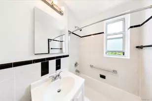 82-40 Austin St, Kew Gardens, NY 11415 - Photo 24
