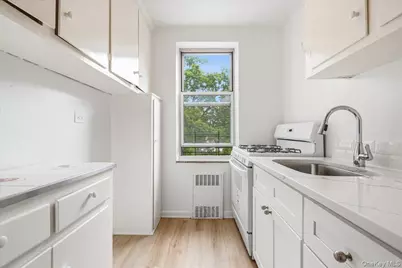 82-40 Austin Street #6B, Kew Gardens, NY 11415 - Photo 16