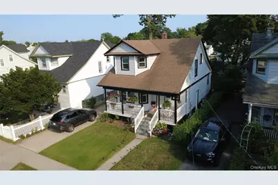 55 Henry Street, Roosevelt, NY 11575 - Photo 4