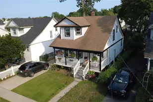 55 Henry St, Roosevelt, NY 11575 - Photo 4