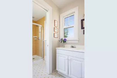 64 S Jamesport Avenue, South Jamesport, NY 11970 - Photo 16