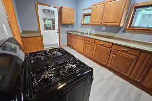 81 Franklin St, Port Jervis, NY 12771 - Photo 6