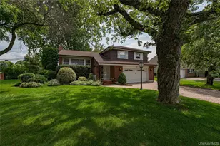 27 Ann Dr, Syosset, NY 11791 - Photo 4