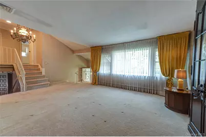 27 Ann Drive, Syosset, NY 11791 - Photo 10