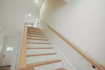 84 Frank Street, New Windsor, NY 12553 - Photo 10