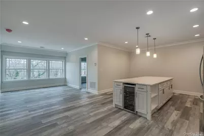110 New York Avenue #2C, Huntington, NY 11743 - Photo 4
