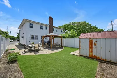 253-27 147th Avenue, Rosedale, NY 11422 - Photo 16