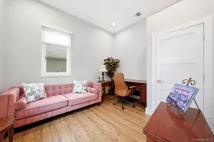 905 S 6th St, Lindenhurst, NY 11757 - Photo 26