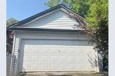 4 Spruce Place, Great Neck, NY 11021 - Photo 2