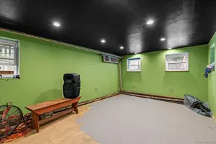 849 E 219th St, Bronx, NY 10467 - Photo 20