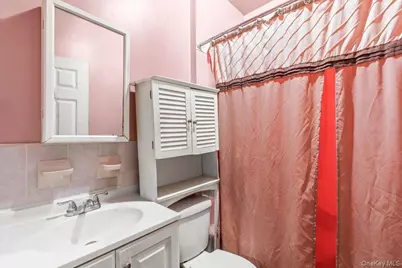 849 E 219th Street, Bronx, NY 10467 - Photo 6