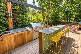 14 Tall Tree Ct, Cold Spring Harbor, NY 11724 - Photo 8