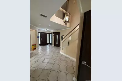528 Halevy Drive, Cedarhurst, NY 11516 - Photo 4