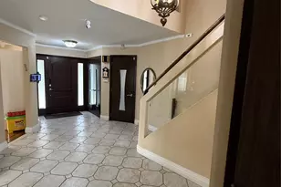 528 Halevy Dr, Cedarhurst, NY 11516 - Photo 4