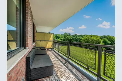 4705 Henry Hudson Parkway W #3C, Bronx, NY 10471 - Photo 2