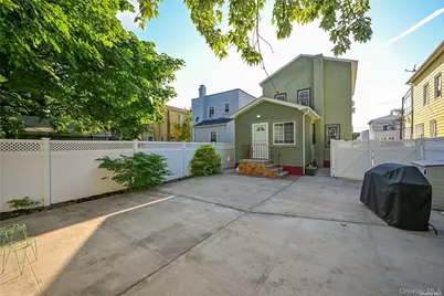 138-23 233rd Street, Rosedale, NY 11422 - Photo 26