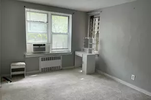 65-15 Yellowstone Blvd, Forest Hills, NY 11375 - Photo 4