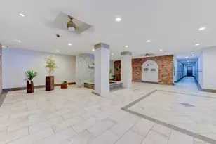 67-50 Thornton Pl, Forest Hills, NY 11375 - Photo 22