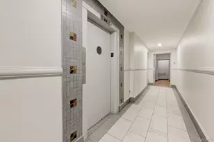 67-50 Thornton Pl, Forest Hills, NY 11375 - Photo 26