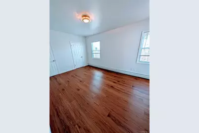 143-40 Poplar Avenue, Flushing, NY 11355 - Photo 12