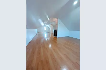 143-40 Poplar Avenue, Flushing, NY 11355 - Photo 16