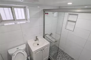 143-40 Poplar Ave, Flushing, NY 11355 - Photo 6