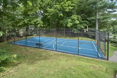 1103 Regent Drive, Mount Kisco, NY 10549 - Photo 30