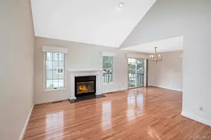 1103 Regent Dr, Mount Kisco, NY 10549 - Photo 6