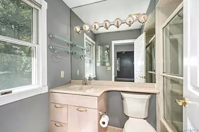 1103 Regent Drive, Mount Kisco, NY 10549 - Photo 20