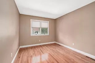 1103 Regent Dr, Mount Kisco, NY 10549 - Photo 16