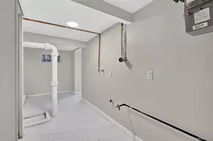95-21 87th St, Ozone Park, NY 11416 - Photo 30