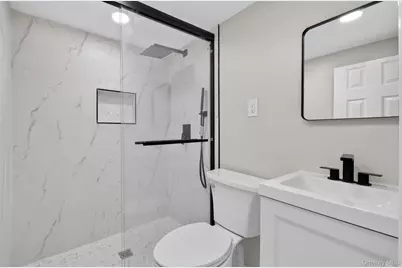 9521 87th Street, Ozone Park, NY 11416 - Photo 28