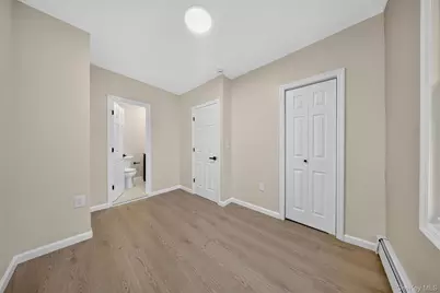9521 87th Street, Ozone Park, NY 11416 - Photo 18