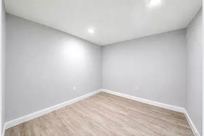 4059 Paulding Avenue, Bronx, NY 10466 - Photo 34
