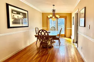63-54 77th St, Middle Village, NY 11379 - Photo 4