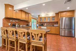 8 Virginia Dr, Medford, NY 11763 - Photo 2