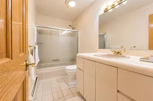 8 Virginia Dr, Medford, NY 11763 - Photo 6