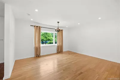 12 Bayview Avenue, Islip, NY 11751 - Photo 18