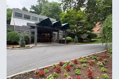 2 Fountain Lane #1-M, Scarsdale, NY 10583 - Photo 1