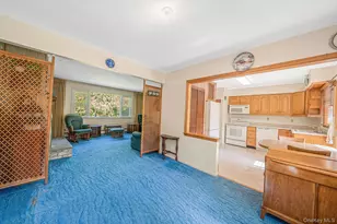 8 Dartmouth Rd, Shoreham, NY 11786 - Photo 20