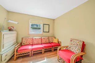 8 Dartmouth Rd, Shoreham, NY 11786 - Photo 14