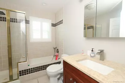 3260 Judith Lane, Oceanside, NY 11572 - Photo 20