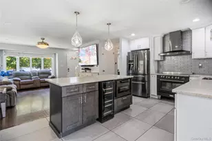 1005 Ferngate Dr, Franklin Square, NY 11010 - Photo 8